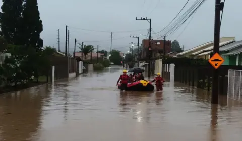Segunda quinzena de outubro terá chuvas volumosas no Sul e estiagem no Norte