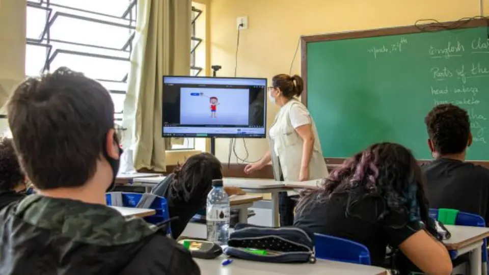 Instituições de ensino concederam bolsas a alunos donos de lanchas e aviões, diz TCU