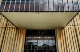Mercado reduz previsão da inflação de 4,59% para 4,55% este ano