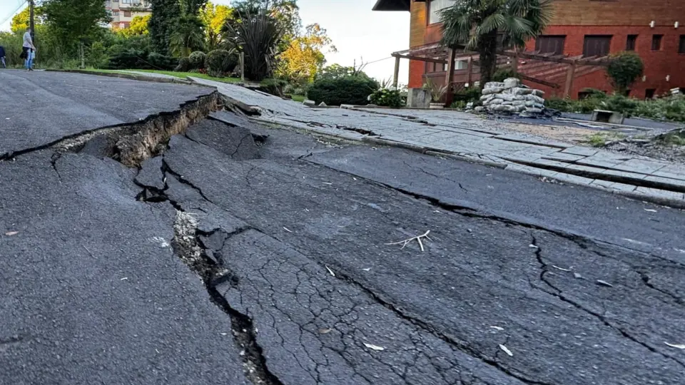 Novembro tem chuva acima da média no Sul; estragos em Gramado impressionam