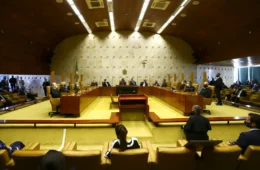 STF decide se intervalo das aulas integra jornada de trabalho dos professores