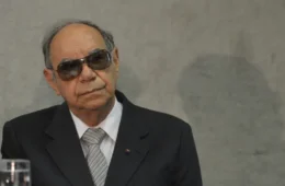 Ustra, herói de Bolsonaro, foi declarado torturador em ação histórica, conta livro