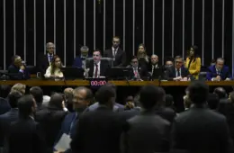 Congresso tenta driblar STF e se diz engessado sobre falta de transparência de emendas