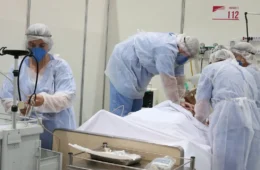 Médicos que defendiam ivermectina contra Covid nos EUA tem licença revogada