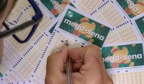 Mega-Sena acumula e próximo prêmio deverá ser de R$ 53 milhões