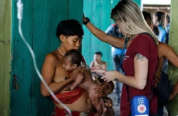 ‘Governo teria condições de fazer algo mais efetivo pelos yanomamis’, diz Apib