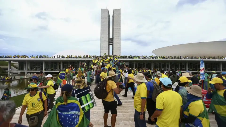 Agro de Goiânia teria bancado 3 mil ônibus para atos golpistas no 8/1
