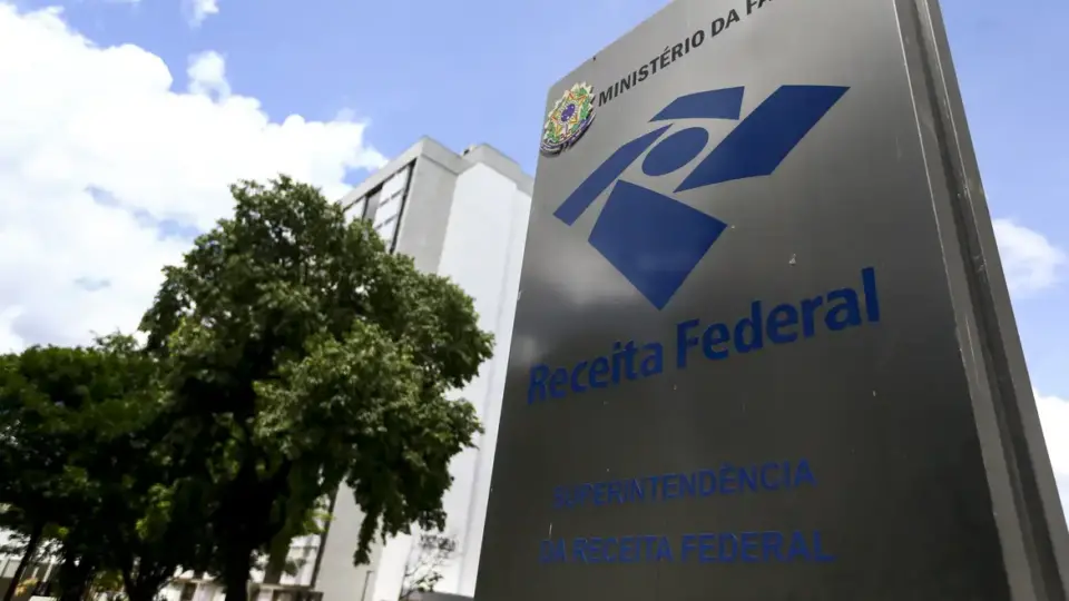 Receita identifica mais de R$ 1 bilhão em ‘bitcoins’ não declarados no IR 2023