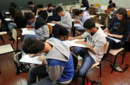 Recém-formados reprovam Novo Ensino Médio do governo Temer