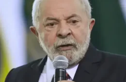 A imprensa neoliberal, o fascismo com punhos de renda e o governo sitiado
