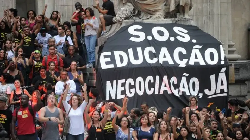 As greves nas universidades