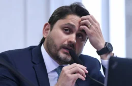 PF indicia Juscelino Filho, ministro de Lula, sob suspeita de corrupção e organização criminosa