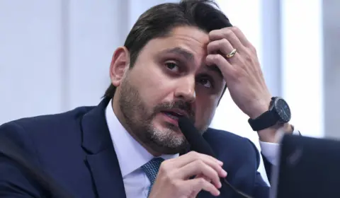 Centrão só entrega ao governo broncas de corrupção