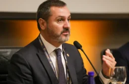 Diretor da PF vai a ‘Gilmarpalooza’ bancado pela FGV, alvo de inquérito suspenso por Gilmar