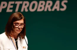 Presidente da Petrobras promete gestão alinhada com governo