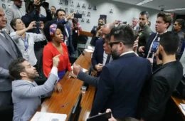 Violência política no Congresso chegou a 133 ocorrências desde janeiro de 2019, aponta estudo