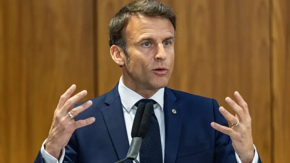 Macron dissolve Assembleia Nacional após derrota nas eleições do Parlamento Europeu