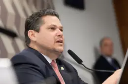 Amapá de Alcolumbre e Randolfe é campeão em emendas parlamentares