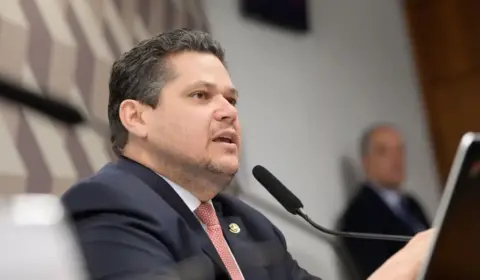 Alcolumbre domina política do Amapá com dinheiro de emendas secretas