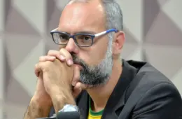 Por ataques a Juliana Dal Piva, PGR defende ao STF investigação sobre Allan dos Santos