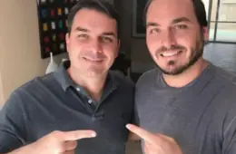 Apuração arquivada contra Carlos ignorou diligências que levaram a Flávio
