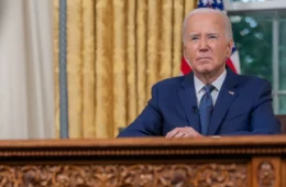 Clinton e Obama manifestam apoio a Biden por desistir de concorrer à Presidência