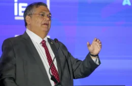 Dino afirma que acordo sobre emendas ainda passará pelo plenário do STF