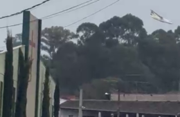 Queda de aproximadamente 4 mil metros de altitude levou cerca de um minuto