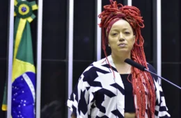 Deputada Daiana Santos sofre nova ameaça de morte de cunho racista e misógino