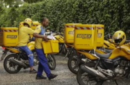 Correios abrem inscrições para concurso com 33 vagas e salários de até R$ 6,8 mil