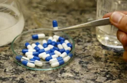 Pesquisadores criam as primeiras drogas antimaláricas 100% desenvolvidas na África