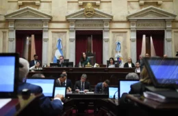 Argentina: em mais uma derrota para Milei, Senado aprova reajuste na aposentadoria