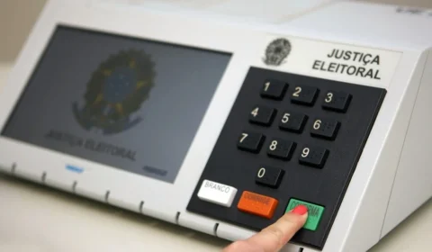 TSE e INSS alertam que comprovante de voto não valerá como prova de vida