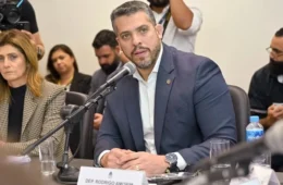 Rodrigo Amorim ganha recurso e mantém candidatura a prefeito do Rio