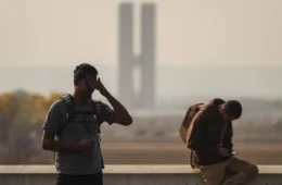 Dois incêndios chamuscam a vida nacional