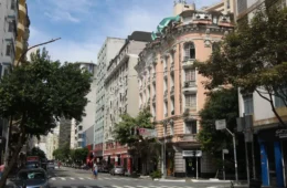Imóveis e terrenos vazios no centro de SP poderiam abrigar mais de 202 mil famílias, aponta estudo