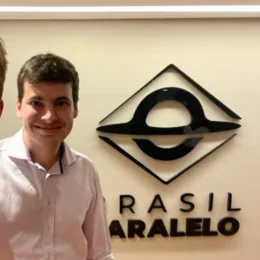 Influenciador é acusado de assédio moral e sexual por ex-colega na Brasil Paralelo