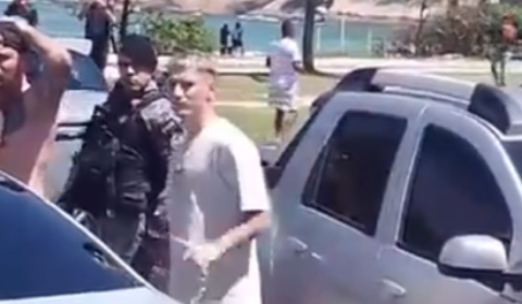 Jogador uruguaio do Flamengo é visto perto de confusão de torcedores do Peñarol
