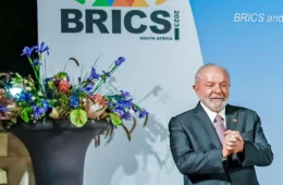 Lula cancela viagem à Rússia após acidente doméstico com corte na nuca